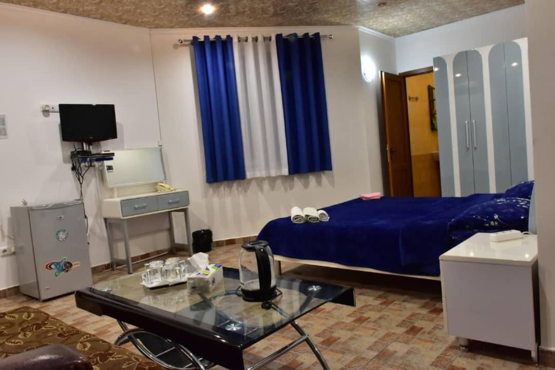 Gyumri Hotel 예레반 외부 사진