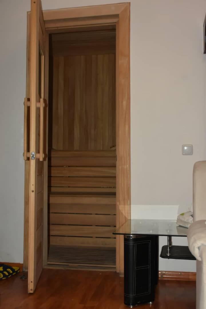 Gyumri Hotel 예레반 외부 사진